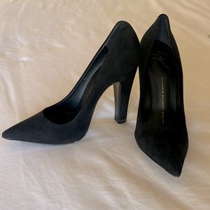 Giuseppe Zanotti black suede pumps, size 37. Lightly worn.